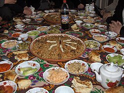 Imagen ilustrativa de Gastronomía de Tayikistán: Sabores y Tradiciones