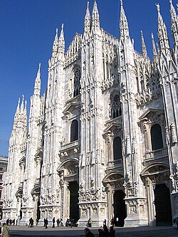 Sacerdotisas egipcias en blanco