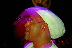 Imagen ilustrativa de DJ Kool Herc: El Padre Fundador del Hip Hop