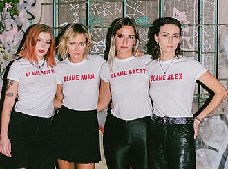 Imagen ilustrativa de The Beaches: La Banda de Rock Canadiense que Conquistó el Mundo