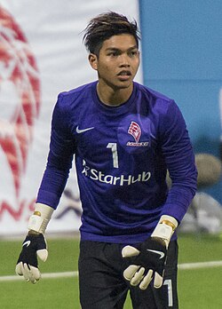 Imagen ilustrativa de Izwan Mahbud: El Guardián de Singapur en el Fútbol Asiático
