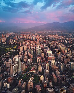 Imagen ilustrativa de Las Condes: El Centro Financiero y Residencial de Santiago